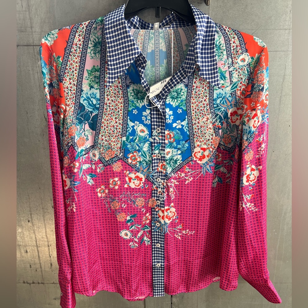 Hawkes & Curtis Paisley Pattern Fitted Satin Blouse